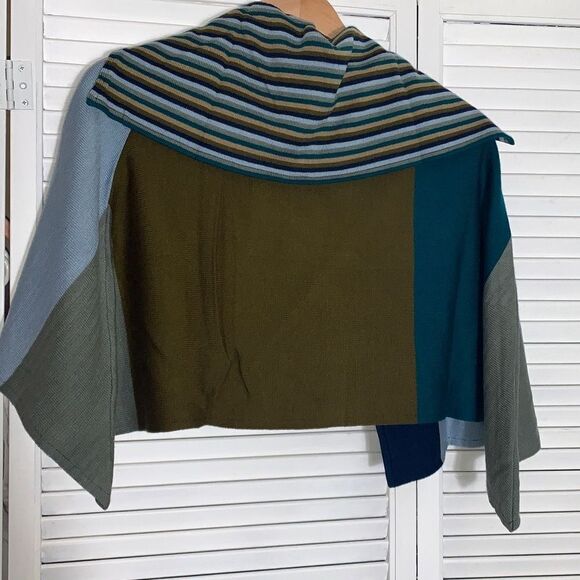 NWT Echo Kerchief Cowl Cape Striped Color Block Knit Sweater Scarf - Picture 2 of 12